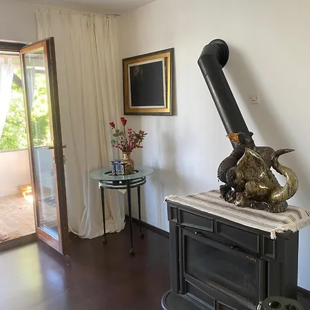 La Luna With Parking And Balcony Apartment *